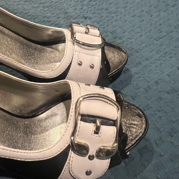 Y2K Buckle Heels - Picture 2 of 3